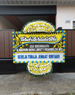 Papan Bunga Duka di Alolama